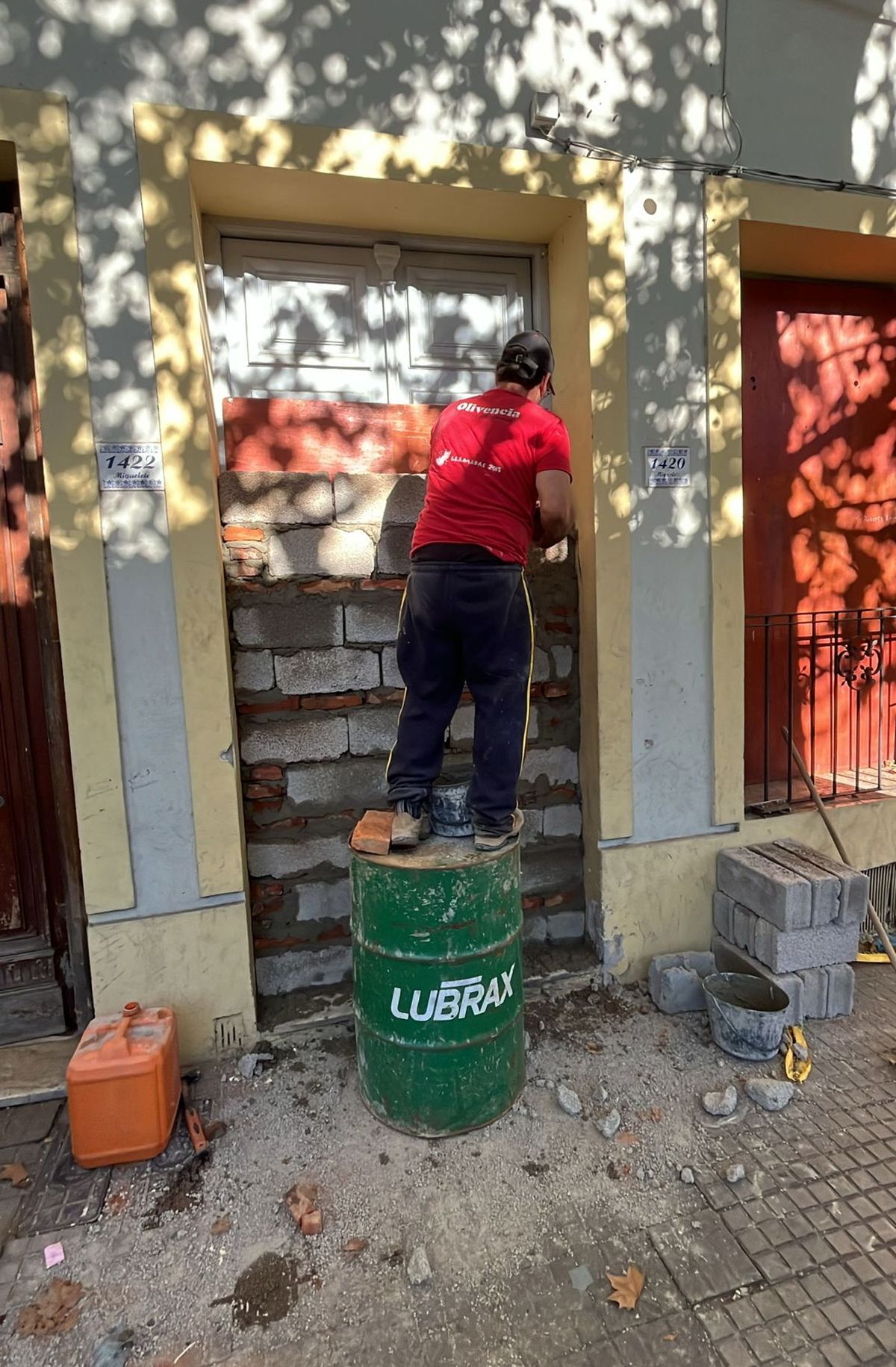 Vivienda tapiada. Foto cedida a Subrayado. Vivienda tapiada. Foto cedida a Subrayado.