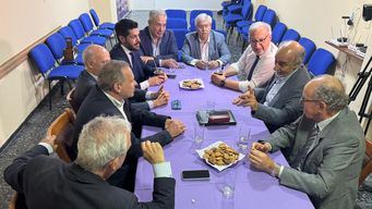 Reunión de la caolición en sede del Partido Independiente. Foto: Emiliano Gutiérrez