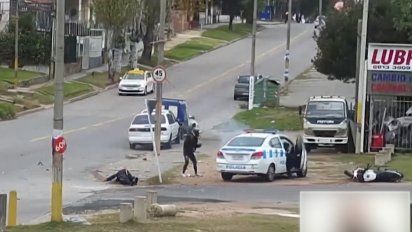 dos delincuentes en moto fueron perseguidos y detenidos por la policia