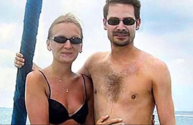 Vincent y su esposa en tiempos de felicidad. Ella quería desconectarlo, a diferencia de los padres.