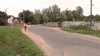 investigan ataque a balazos contra una pareja que estaba en una camioneta