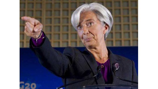 FMI aplaude política económica pero aconseja controlar inflación