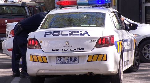 Un ómnibus embistió a una pareja a metros de la terminal Tres Cruces; el hombre está internado grave