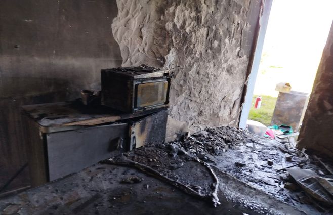 liceo-Valentín-Salto-incendio-salón