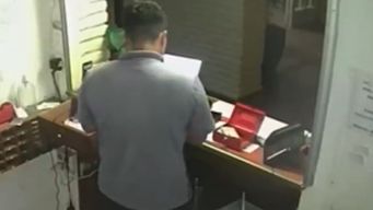 un argentino que trabajaba en un hotel de punta del este se robo la recaudacion y fugo