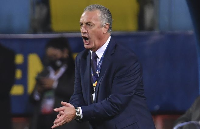 Gustavo Alfaro, entrenador argentino de Ecuador.