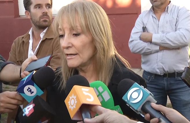 CAROLINA-COSSE-ADRIÁN-PEÑA.jpg
