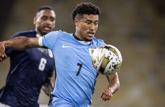 Foto: AUF en X. Kevin Amaro durante el amistoso con República Dominicana.