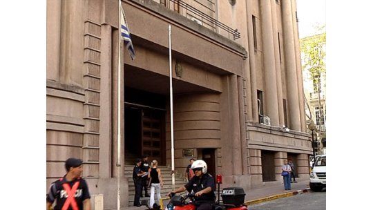Interior venderá edificio de Jefatura de Policía de Montevideo