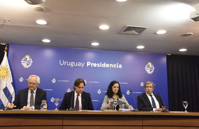 LACALLE-POU-CONFERENCIA.jpg