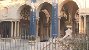 ingreso a hospital haciendose pasar por medico y atendio pacientes; fue detenido