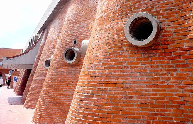 Montevideo Shopping, estilo Dieste contemporáneo. Foto: Andrés Franchi