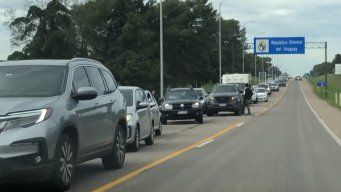 Foto: Subrayado. Se prevén congestionamientos en los puentes internacionales luego de las 19:00 horas de este jueves.