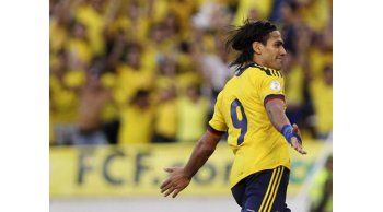 Colombia le ganó 2 a 0 a Paraguay, que sumó su quinta derrota