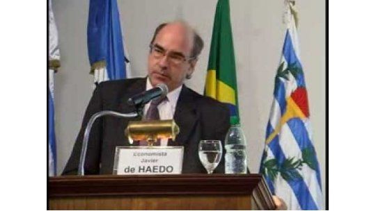 Argentina y Brasil:Perspectivas económicas, su impacto en Uruguay