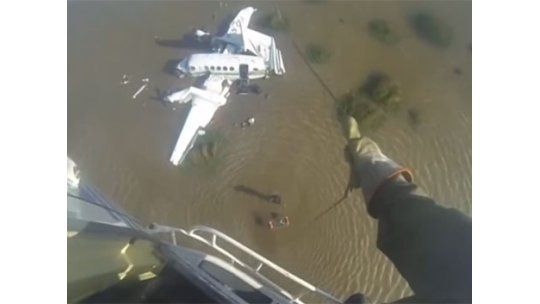 Audio de la llamada al 911 del avión caído en el Río de la Plata