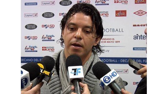 Gallardo recordó que la contratación de Recoba fue contra todos