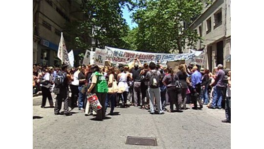 Marcha contra maltrato animal congregó a 200 manifestantes