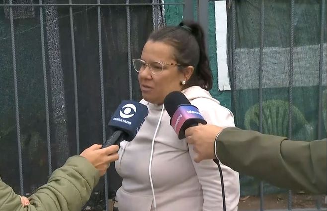 Vanesa-árbol-caído-flor-de-maroñas