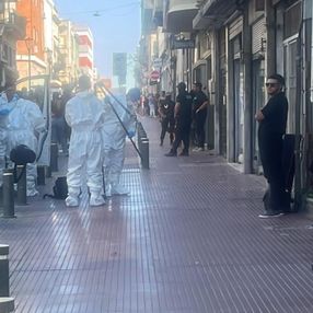 Delincuentes cavaron un túnel para robar un banco en Ciudad Vieja; la Policía frustró el intento y detuvo a 9 personas Delincuentes cavaron un túnel para robar un banco en Ciudad Vieja; la Policía frustró el intento y detuvo a 9 personas