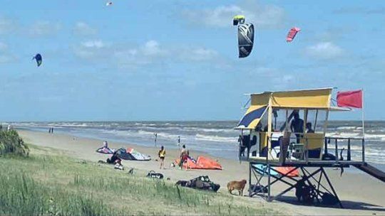 kitesurf en playa carrasco