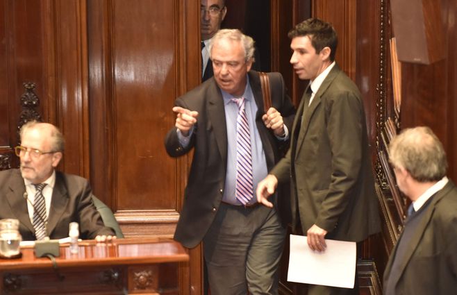 Heber en el Senado por el caso Penadés. Foto: FocoUy