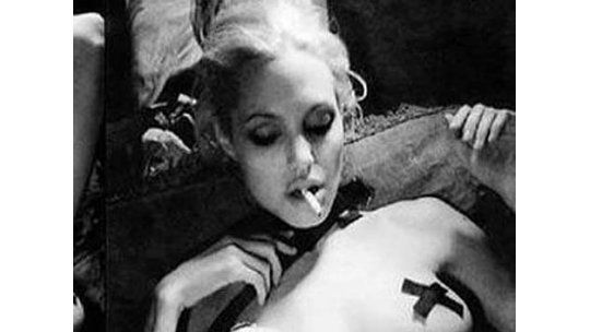 Un video porno de Angelina Jolie pone nervioso a Brad Pitt