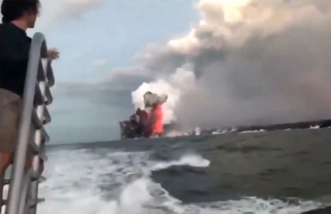 bomba-de-lava-volcán-hawai.jpg