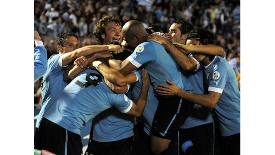 Uruguay cayó un lugar en el ranking FIFA