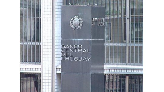 Suba del dólar: Banco Central toma medida para moderar cotización