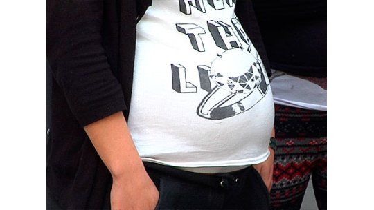 Uno de cada 10 embarazos en Uruguay es de una adolescente
