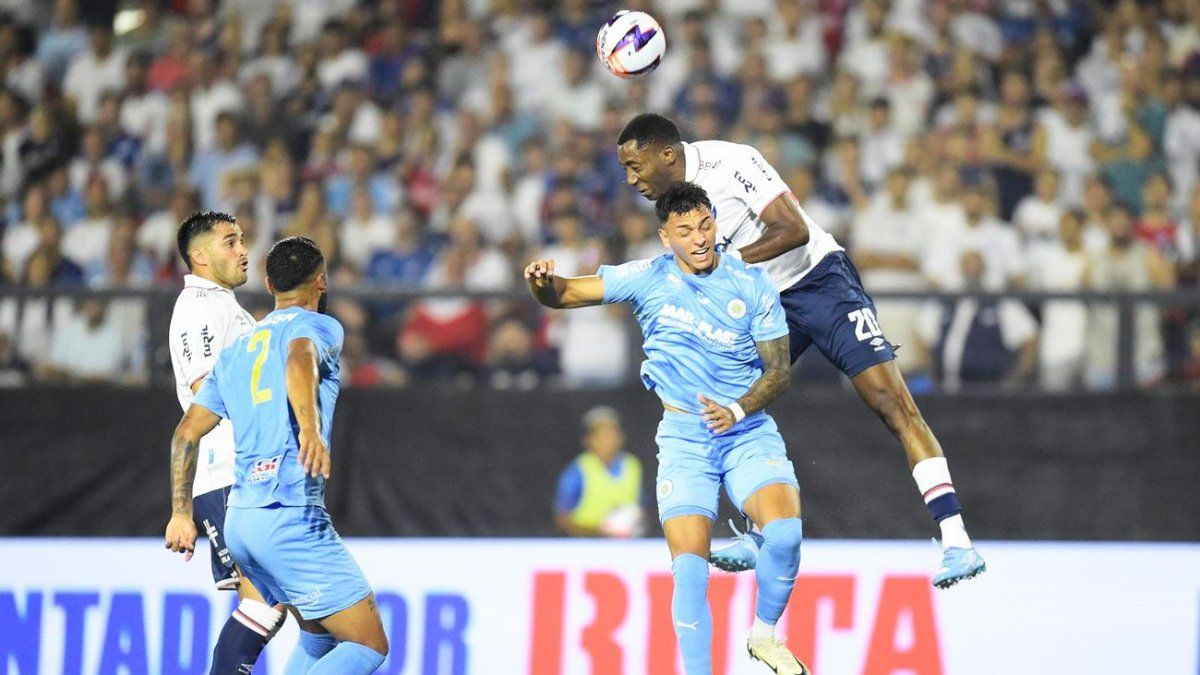 Nacional enfrenta a Montevideo City Torque por la fecha 9 del Apertura