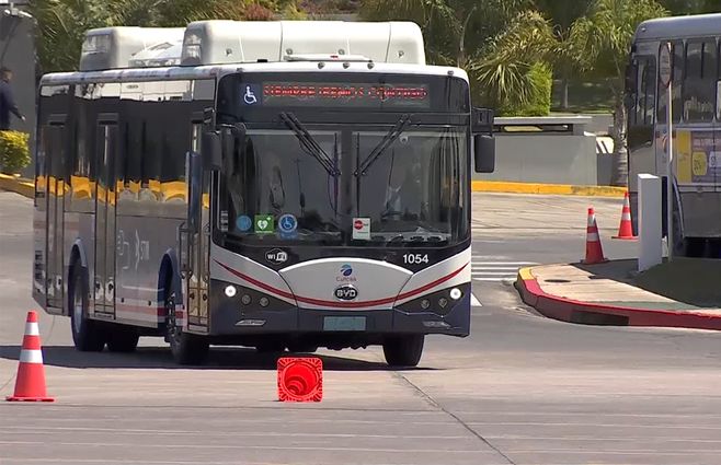 cutcsa-omnibus-electrico-archivo