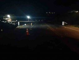 auto eludio control militar en artigas, rompio la barrera y lanzo disparos al aire