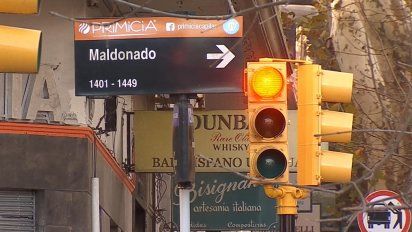 ladron baleo al policia que intento detenerlo y le robo el arma