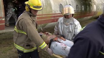 asse realizo simulacro de asistencia de un accidente aereo en el hospital del cerro