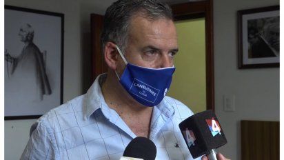 Orsi pide al gobierno que se deje ayudar.