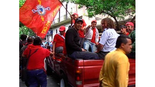 Asamblea metalúrgica aprobó preacuerdo; el lunes retoman tareas