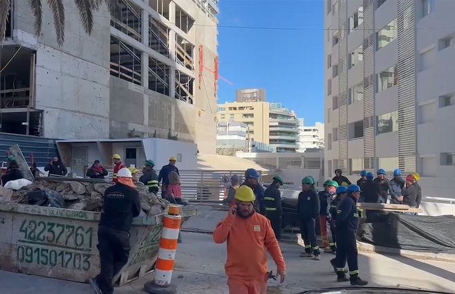 accidente-laboral-obra-calle-23-punta-del-este.jpg