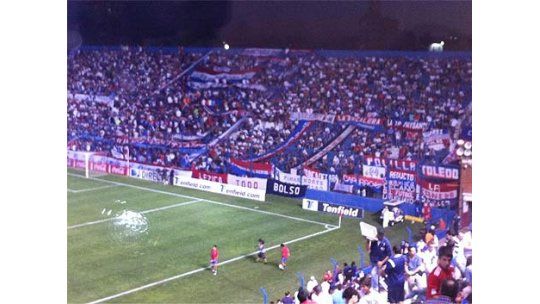 Nacional se enfrenta a El Tanque en el Parque Central