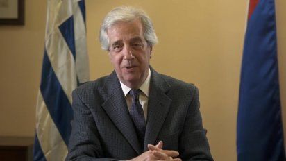 tabare vazquez fue galardonado en la cumbre mundial de lideres contra el cancer
