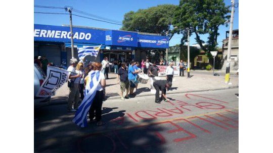 Hicieron escrache ante el super donde murió un guardia