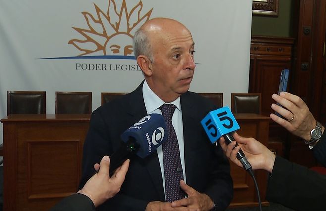 javier-garcia-votacion-venia-armada