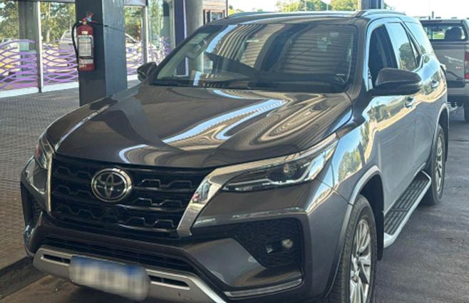 Foto: Ministerio del Interior. Camioneta en la que circulaba el argentino, imputado en las últimas horas.