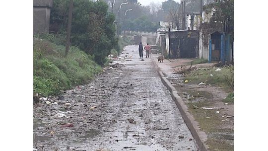 Otro operativo policial en Casavalle: hubo cinco detenidos