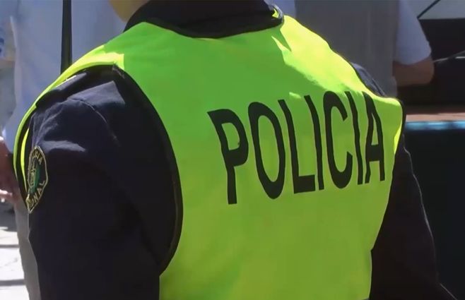 policia-chaleco-reflexivo.jpg