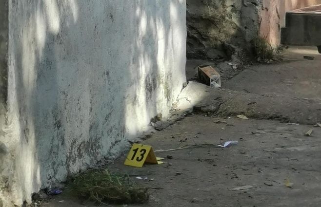 Encontraron 13 vainas en la escena del tiroteo en Cerro Norte. Foto: Miguel Chagas.&nbsp;