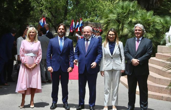 LACALLE POU LULA SUAREZ FOCO UY (1).jpeg