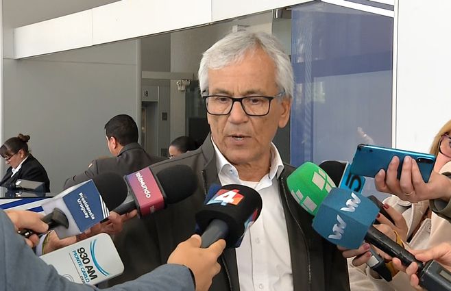 juan-castillo-ministro-de-trabajo-reunion-orsi