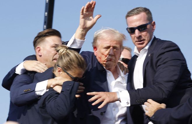 Donald Trump herido. AFP.